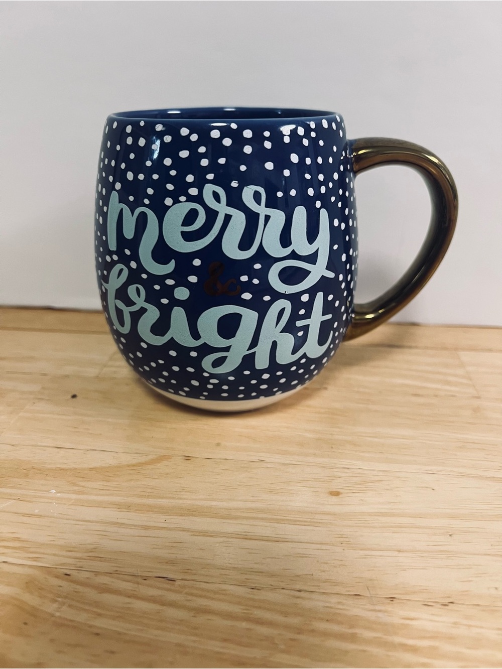 Threshold Merry & Bright Blue Gold Holiday Stoneware Mug 18 ounces